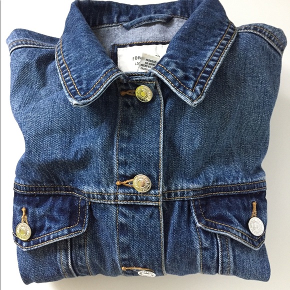 Jean jacket from Forever 21 - Picture 2 of 8
